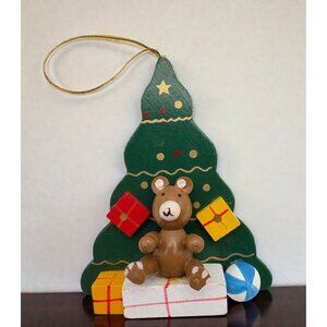 Wooden Teddy Bear Gifts Christmas Tree Ornament with Hand Painted Holiday Decor